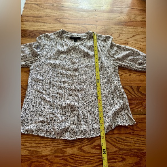 Banana Republic Animal Print Buttoned Blouse - XS - Picture 8 of 10